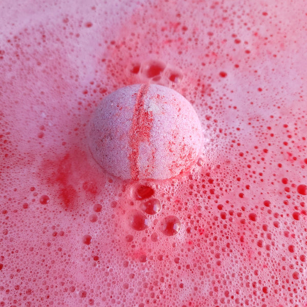 Melon-Strawberry effervescent bath bomb │Efferv'essence - Efferv'essence