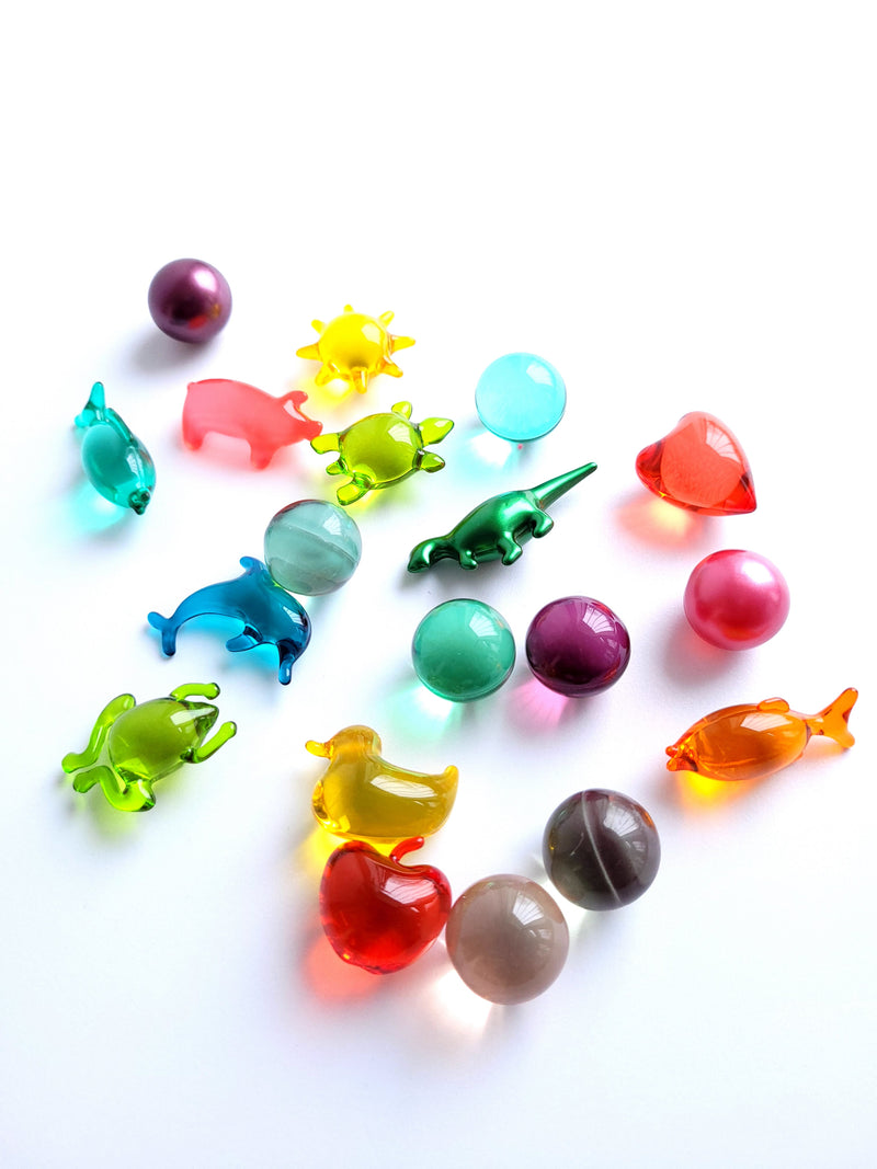 Bath oil beads