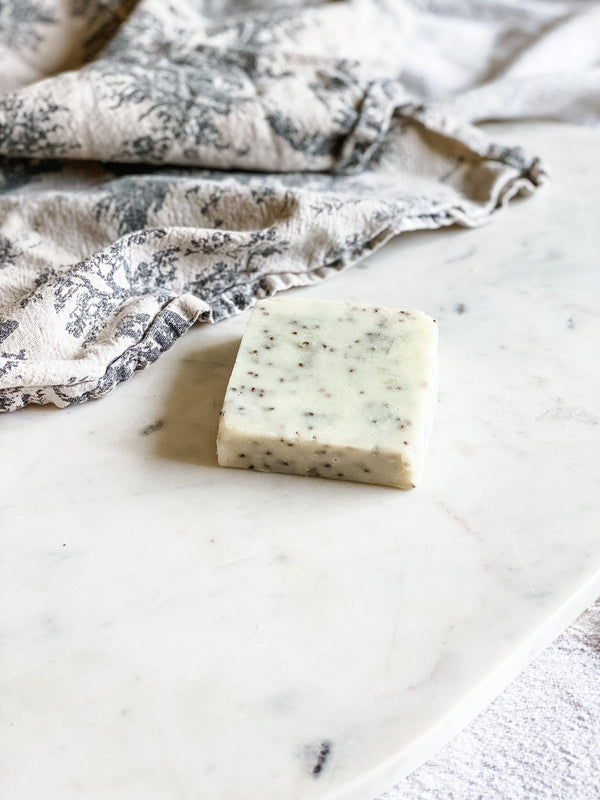 Bergamot and frankincense handmade soap - Efferv'essence