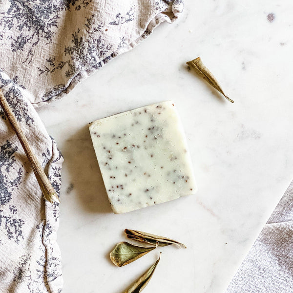 Bergamot and frankincense handmade soap - Efferv'essence