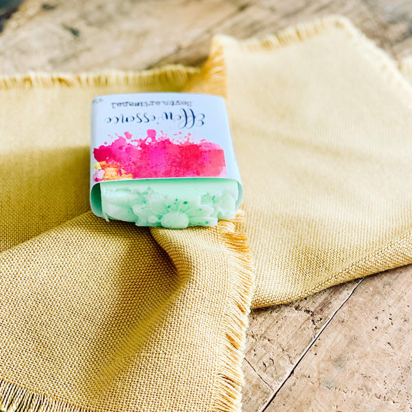 Déesse Flore handmade soap - Lily of the valley - Efferv'essence