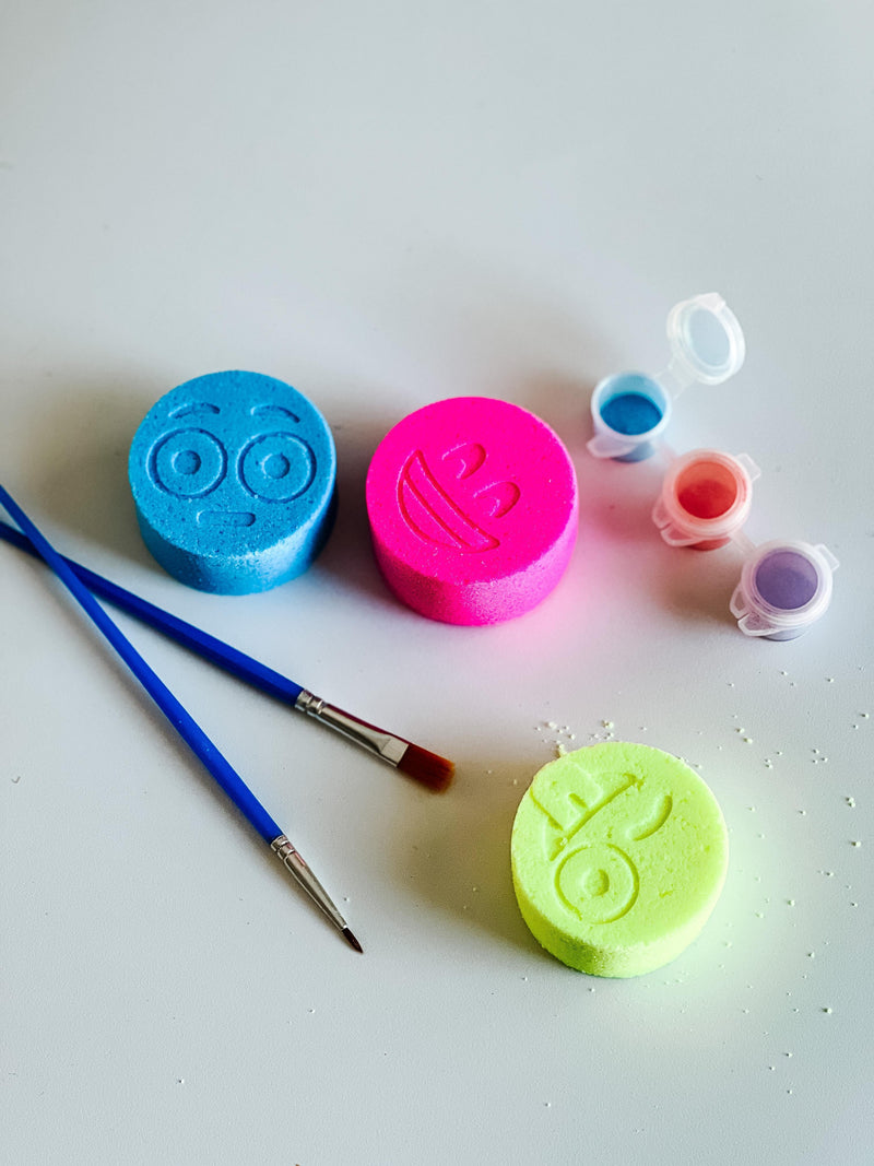 Bombe de bain 4 Emojis à 'peindre' - Efferv'essence